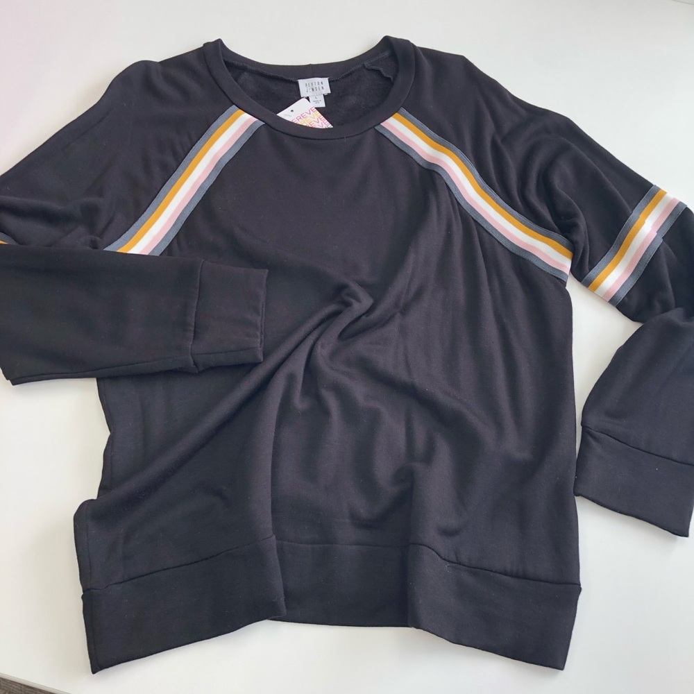 ✨NWT ✨ Peyton Jensen - Brynn Taped Pullover
